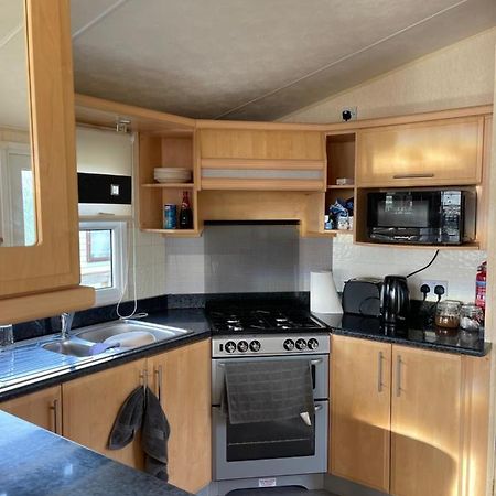 Immaculate 2-Bed Static Caravan At Monrieth ニュートン・スチュワート エクステリア 写真