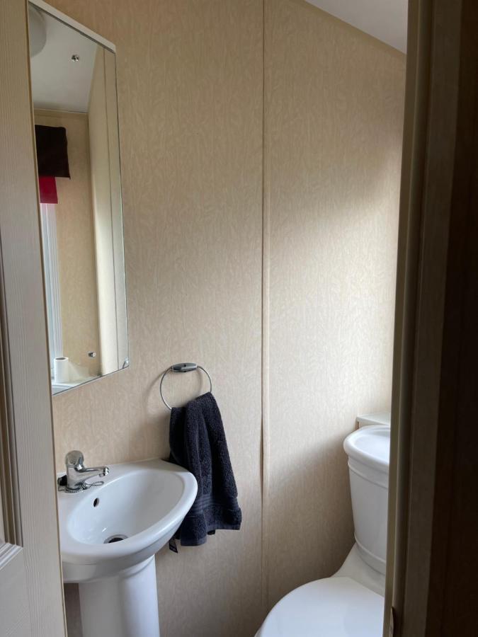 Immaculate 2-Bed Static Caravan At Monrieth ニュートン・スチュワート エクステリア 写真